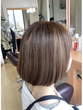 シャンプーボーイ ヒノ(SHAMPOO BOY Hino) 大人ハイライト