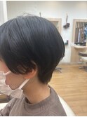 ハンサムショート/ひし形ショート/耳掛け/ナチュラル/黒髪/艶髪