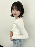 ダークグレージュ　透明感カラー　外はねボブ