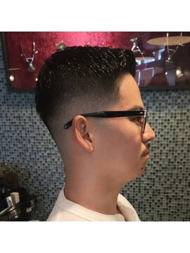 ワンワンオー バーバーショップ 長浜店(@110 BARBER SHOP) スキンフェード×濡パン
