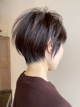 丁寧なカウンセリングから始まる似合わせショート。経験豊富なスタイリストがあなたの魅力を引き出します◎