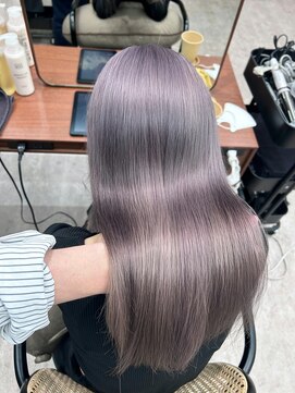 モク 立川(moc) 韓国風レイヤーカットブリーチダブルカラー前髪