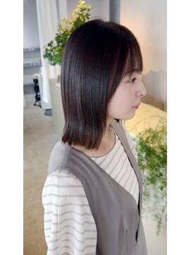 アン(un) 切りっぱなしボブ／髪質改善／艶髪