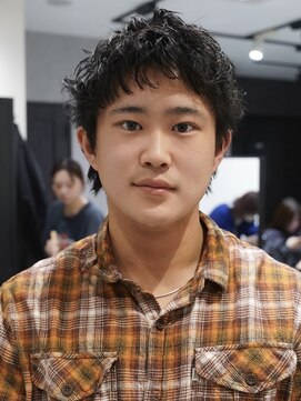 スミス 秋葉原(Smith) MEN’S HAIRブルーブラックシャドウパーマ