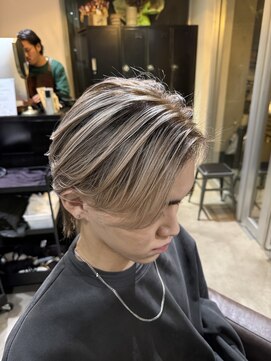 アルカナ 明治神宮前原宿(ARCANA) メンズバレイヤージュ  センターパート  外国人風