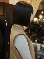 チャプター 問屋町(chapter)&nbsp;ケアカラー暗髪ダークブラウン切りっぱなしボブ似合わせカット