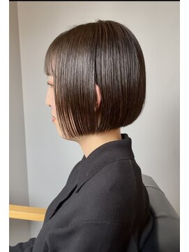 チル(CHILL) 【Meg～chill松山～】ナチュラルボブ