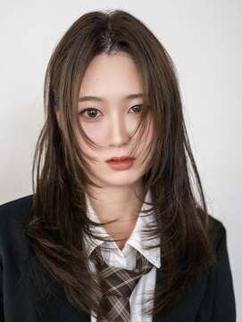 ニジュウサンド ナダーン(23° NADAUN) レイヤー/ハッシュカット/レイヤーカット/ブリーチ/ダブルカラー