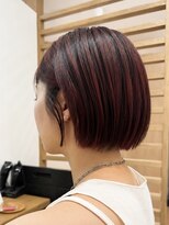 オフ(off) ハイライトでつくるデザインカラーとボブ