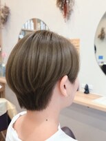 エメールヘア(aimere hair) 富田林|大人可愛いアシメショートボブ×マットカラー