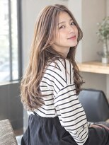 ドット ヘアー(dot.hair) ロングスタイル / センターパート / 3Dカラー