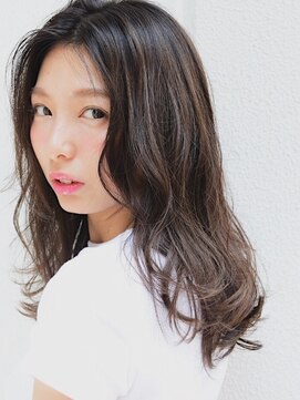 キアラ(Kchiara) いい女度アップ【暗髪ヘアー】