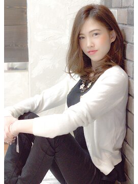 エピス モア 麻生2号店(epice more) ミディアムグラデーションカラー