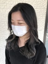 テラスヘア 新潟駅南(TERRACE hair)&nbsp;韓国風ブルーブラックとお洒落インナーカラー"グレー"