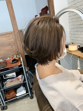 アペル(APARE) ★春夏にオススメ 大人可愛い ショートボブ★