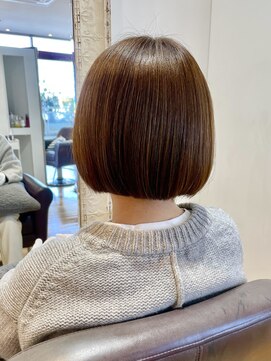 ルッツ(Lutz. hair design) ミニボブ＋オリーブベージュ【kiyoka】