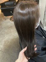 ロイジー(roijir)&nbsp;【表参道　roijir】オリーブベージュ×髪質改善トリートメント