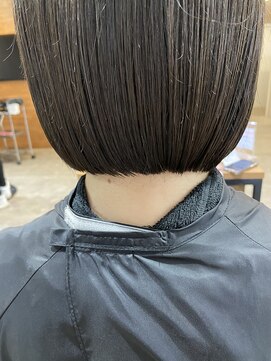 アールヘアー(ar hair) 【村松一輝】切りっぱなしボブ