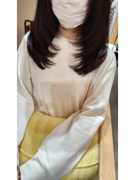 キレイコムデュース(Deuce) 人気の顔周りレイヤースタイル