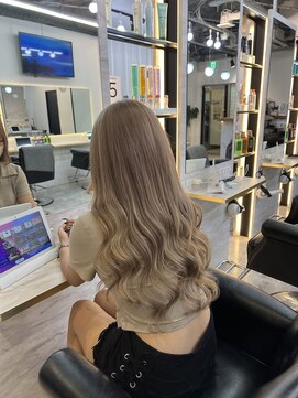 ラピス 千葉(Lapis) 【Lapis千葉今村としき】ベージュ×シールエクステ