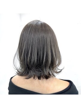 ハーツ(Heart's) 白髪ぼかし脱白髪染め似合わせショートボブ40代50代60代♪