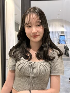 ユニコ(unico) 韓国風スタイル/透明感カラー