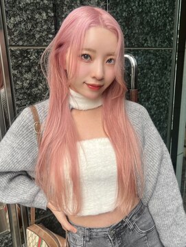 ランテルディ 渋谷(LANTERDIT) ペールピンクカラー　ケアブリーチ　ピンクカラー　10代20代