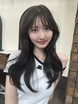 MINX川上春香　韓国ヘア　ウェーブ巻き
