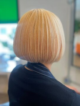 イヨーク 西原店(IYOHK) 抜きっぱなしブロンドシンプルボブ