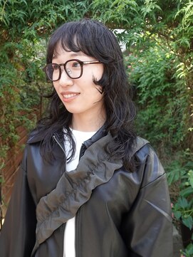 ビューズ(VIEWS) くせ毛風パーマ前髪パーマくせ毛風前髪パーマウルフパーマ