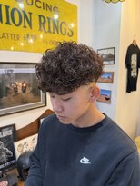 フォーコーナーズカットショップフェイビーズ 名古屋西(FourCornersCutShop favey's)&nbsp;海外スタイル ワンカラーで創るスペインカール