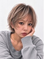 ソレイユトウキョウシブヤ(SOLEIL TOKYO shibuya) ショートレイヤーホワイトミルクティーハイライトブリーチ