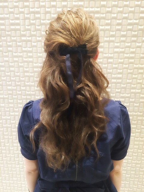 【新宿Neolive】ヘアセット/アレンジ/ハーフアップ￥3240