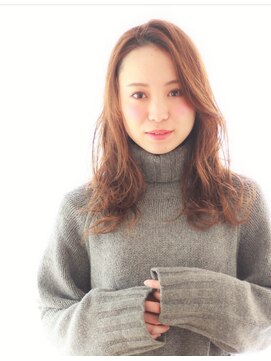 ソア 武蔵小杉(SOAR) ブルージュカラー黒髪斜めバングひし形似合わせカットマッシュ