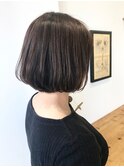 大人女子 シンプルなショートボブスタイル