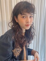 マグノリア オモテサンドウ(MAGNOLiA Omotesando)&nbsp;【大人かわいい】エアリーなスパイラルウェーブ・YOSHIBA