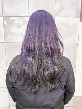 トゥコ(tuco) 紫パープルセクションカラー前髪パーマセクションカラー