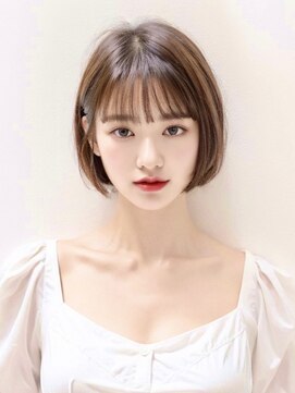 ダブルバイグリッター(W by GRITTERs) ミルクティーブラウン ショートボブ 透明感 前髪カット 艶髪