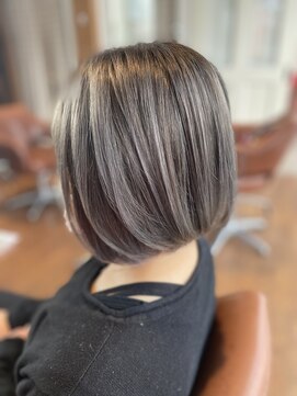 レヴール(reveur) (髪質改善/メンズカット/インナーカラー/ケアブリーチ/学割U24)