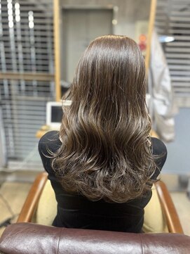 リプレイバイエクラート 赤羽店(REPLAY by ECLART) 透明感ベージュ