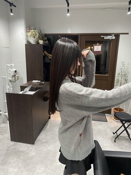 フィン(fin) ロングヘア