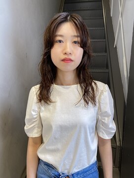 フェンヘアーアイス 中目黒(Fen.hair ici) 20代30代大人可愛いロングウルフくせ毛風パーマベージュ