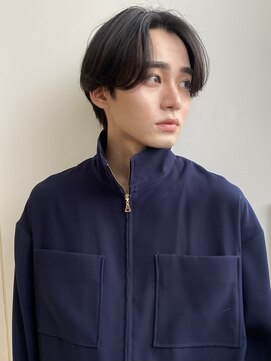 ユーフォリア 渋谷グランデ(Euphoria SHIBUYA GRANDE) 毛流れパーマ　センターパート　ニュアンスパーマ　MOMO