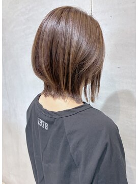 グラム バイ レイエレガンス(glam by REIELEGANCE) ショートボブ/レイヤー/切りっぱなし