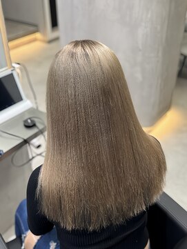 ラピス 福岡天神店(Lapis) ブリーチ/カラー