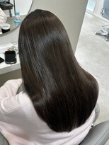 ベル サウス(BHEL south)&nbsp;津市ロングレイヤーカットハッシュカット透明感カラー重めロング