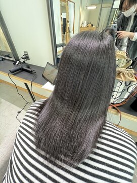 ラヴィエ(RAVIE) 【半田・髪質改善】縮毛矯正/トリートメント/マンツーマン