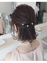 シュエット(Chouette)&nbsp;外ハネハーフアップ/ボブ/外ハネ/お呼ばれ