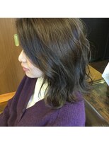 カットバンク(CUT BANK) ハイライトグレージュヘアー