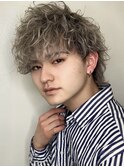 外国人風ハイトーンウルフ